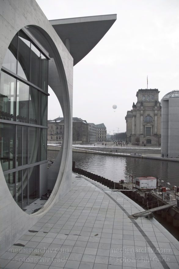 Berlin. Deutscher Bundestag. Büro- und Versammlungsräume der Abgeordneten.
21. 2. 2005. Berlin. Mitte. Regierungsviertel. Deutscher Bundestag. Büro- und Versammlungsräume der Abgeordneten.
Schlüsselwörter: Berlin;Bundestag;Deutschland;Germany;Mitte;2005;Regierungsviertel