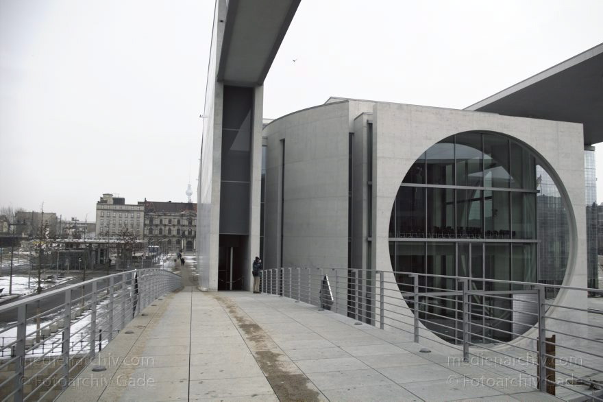 Berlin. Deutscher Bundestag. Büro- und Versammlungsräume der Abgeordneten.
21. 2. 2005. Berlin. Mitte. Regierungsviertel. Deutscher Bundestag. Büro- und Versammlungsräume der Abgeordneten.
Schlüsselwörter: Berlin;Bundestag;Deutschland;Germany;Mitte;2005;Regierungsviertel