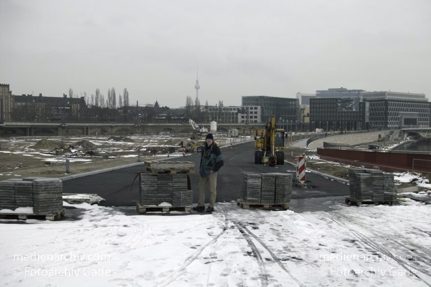 Berlin. Regierungsviertel.
21. 2. 2005. Berlin. Mitte. Regierungsviertel.
Schlüsselwörter: Berlin;Deutschland;Germany;Mitte;2005;Regierungsviertel