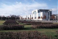 Dateiname=Berlin-Mitte-Regierungsviertel-Kanzleramt-20050123-181.jpg
Dateigröße=246KB
Abmessungen: 880x583
hinzugefügt am: 04. Januar 2016 Berlin-Mitte-Regierungsviertel-Kanzleramt-20050123-181.jpg