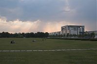 Berlin-Mitte-Regierungsviertel-Kanzleramt-20050709-12.jpg