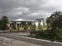 Berlin-Mitte-Regierungsviertel-Kanzleramt-20120922-400.jpg