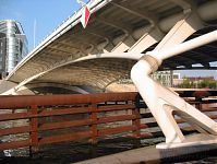 Berlin-Mitte-Regierungsviertel-Kronprinzenbruecke-20040801-60.jpg
