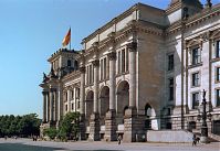 Dateiname=Berlin-Mitte-Regierungsviertel-Reichstag-19900530-45.jpg
Dateigröße=248KB
Abmessungen: 880x606
hinzugefügt am: 04. Januar 2016 Berlin-Mitte-Regierungsviertel-Reichstag-19900530-45.jpg