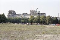 Dateiname=Berlin-Mitte-Regierungsviertel-Reichstag-19910921-01508.jpg
Dateigröße=223KB
Abmessungen: 880x585
hinzugefügt am: 04. Januar 2016 Berlin-Mitte-Regierungsviertel-Reichstag-19910921-01508.jpg