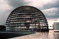 Berlin-Mitte-Regierungsviertel-Reichstag-199907-02.jpg