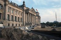 Berlin-Mitte-Regierungsviertel-Reichstag-199909-27.jpg