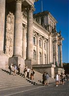 Berlin-Mitte-Regierungsviertel-Reichstag-20000514-02.jpg