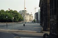 Berlin-Mitte-Regierungsviertel-Reichstag-200006-0013.jpg