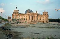 Berlin-Mitte-Regierungsviertel-Reichstag-200006-77.jpg
