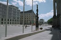 Berlin-Mitte-Regierungsviertel-Reichstag-20010520-34.jpg
