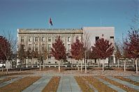 Dateiname=Berlin-Mitte-Regierung-Schweizer-Botschaft-200310-07.jpg
Dateigröße=292KB
Abmessungen: 880x578
hinzugefügt am: 04. Januar 2016 Berlin-Mitte-Regierung-Schweizer-Botschaft-200310-07.jpg