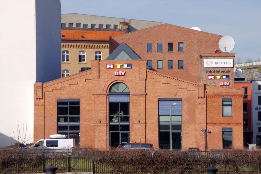 Berlin. Schiffbauerdamm. RTL
20. 3. 2014. Berlin. Mitte. Schiffbauerdamm. RTL
Schlüsselwörter: Berlin;Germany;Mitte;RTL;2014;Schiffbauerdamm