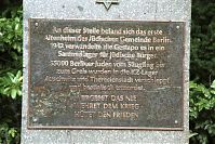 Berlin-Mitte-Spandauer-Vorstadt-Juedischer-Friedhof-20010701-36.jpg