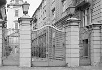 Dateiname=Berlin-Mitte-Spandauer-Vorstadt-Kleine-Hamburger-19910601-105.jpg
Dateigröße=215KB
Abmessungen: 880x599
hinzugefügt am: 04. Januar 2016 Berlin-Mitte-Spandauer-Vorstadt-Kleine-Hamburger-19910601-105.jpg