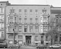 Dateiname=Berlin-Mitte-Oranienburger-19910601-025.jpg
Dateigröße=252KB
Abmessungen: 880x716
hinzugefügt am: 04. Januar 2016 Berlin-Mitte-Oranienburger-19910601-025.jpg