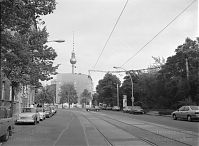 Dateiname=Berlin-Mitte-Oranienburger-19920816-015.jpg
Dateigröße=203KB
Abmessungen: 880x644
hinzugefügt am: 04. Januar 2016 Berlin-Mitte-Oranienburger-19920816-015.jpg