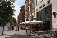 Dateiname=Berlin-Mitte-Oranienburger-20010701-10.jpg
Dateigröße=276KB
Abmessungen: 880x586
hinzugefügt am: 04. Januar 2016 Berlin-Mitte-Oranienburger-20010701-10.jpg