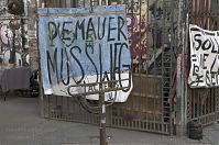 Berlin-Mitte-Oranienburger-Tacheles-20120306-197.jpg