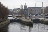 Dateiname=Berlin-Mitte-Muehlendammschleuse-20141217-010.jpg
Dateigröße=185KB
Abmessungen: 880x586
hinzugefügt am: 04. Januar 2016 Berlin-Mitte-Muehlendammschleuse-20141217-010.jpg