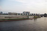 Dateiname=Berlin-Mitte-Spree-Regierungsviertel-20050418-18.jpg
Dateigröße=153KB
Abmessungen: 880x586
hinzugefügt am: 04. Januar 2016 Berlin-Mitte-Spree-Regierungsviertel-20050418-18.jpg