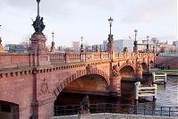 Dateiname=Berlin-Mitte-Spree-Regierungsviertel-20061225-17.jpg
Dateigröße=205KB
Abmessungen: 880x586
hinzugefügt am: 04. Januar 2016 Berlin-Mitte-Spree-Regierungsviertel-20061225-17.jpg