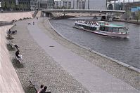 Dateiname=Berlin-Mitte-Spree-Regierungsviertel-20100502-15.jpg
Dateigröße=254KB
Abmessungen: 880x588
hinzugefügt am: 04. Januar 2016 Berlin-Mitte-Spree-Regierungsviertel-20100502-15.jpg