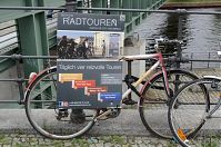 Dateiname=Berlin-Mitte-Spree-Regierungsviertel-20140530-311.jpg
Dateigröße=270KB
Abmessungen: 880x584
hinzugefügt am: 04. Januar 2016 Berlin-Mitte-Spree-Regierungsviertel-20140530-311.jpg