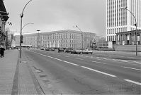 Berlin-Mitte-Unter-den-Linden-19940317-58.jpg