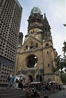 Dateiname=Berlin-Charlottenburg-Breitscheidplatz-20081010-49.jpg
Dateigröße=241KB
Abmessungen: 591x880
hinzugefügt am: 04. Januar 2016 Berlin-Charlottenburg-Breitscheidplatz-20081010-49.jpg