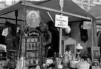 Dateiname=Berlin-Charlottenburg-Flohmarkt-19951230-01.jpg
Dateigröße=230KB
Abmessungen: 880x602
hinzugefügt am: 04. Januar 2016 Berlin-Charlottenburg-Flohmarkt-19951230-01.jpg