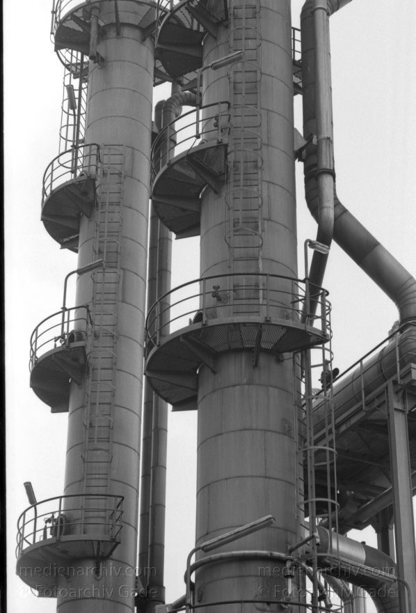 Berlin. Charlottenburg. Gaswerk.
19. 8. 1996. Berlin. Charlottenburg. Gaswerk.
Schlüsselwörter: Berlin;Charlottenburg;Deutschland;Gaswerk;1996;Germany