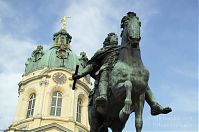 Berlin-Charlottenburg-Schloss-20131226-104.jpg
