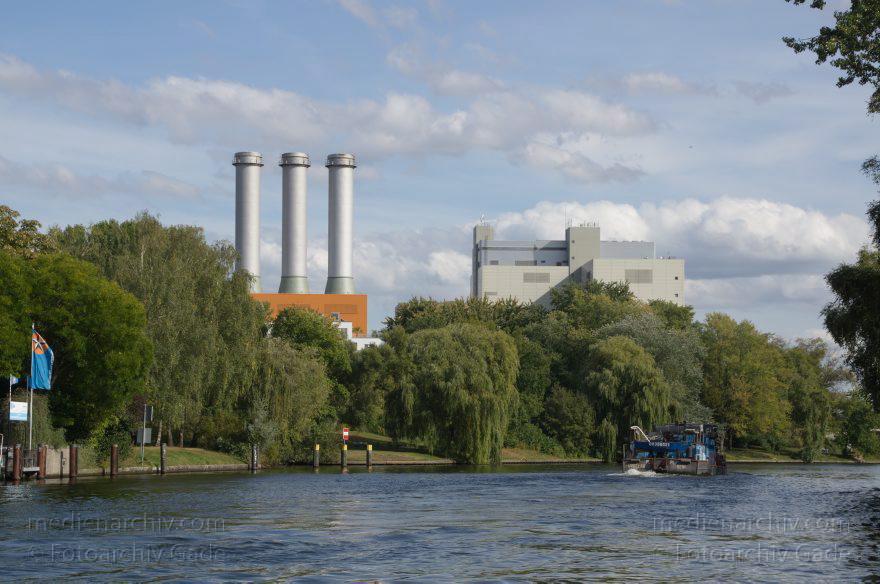 Berlin. Charlottenburg. Spree. Kraftwerk Charlottenburg
25. 9. 2012. Berlin. Charlottenburg. Fluss Spree. Kraftwerk Charlottenburg
Schlüsselwörter: Berlin;Charlottenburg;Deutschland;Fluss;Germany;2012;Spree