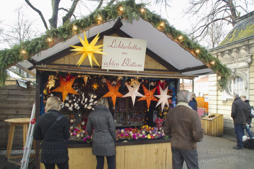 Berlin. Charlottenburg. Weihnachstmarkt beim Schloss
26. 12. 2013. Berlin. Charlottenburg. Weihnachstmarkt beim Schloss
Schlüsselwörter: Berlin;Charlottenburg;Germany;Weihnachten;2013;Weihnachtsmarkt