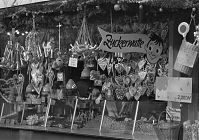 Dateiname=Berlin-Charlottenburg-Weihnachten-19921225-62.jpg
Dateigröße=247KB
Abmessungen: 880x617
hinzugefügt am: 04. Januar 2016 Berlin-Charlottenburg-Weihnachten-19921225-62.jpg