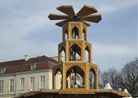 Dateiname=Berlin-Charlottenburg-Weihnachtsmarkt-20131226-125.jpg
Dateigröße=178KB
Abmessungen: 880x627
hinzugefügt am: 04. Januar 2016 Berlin-Charlottenburg-Weihnachtsmarkt-20131226-125.jpg