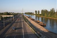 Dateiname=Berlin-Charlottenburg-Westhafenkanal-200506-24.jpg
Dateigröße=178KB
Abmessungen: 880x586
hinzugefügt am: 04. Januar 2016 Berlin-Charlottenburg-Westhafenkanal-200506-24.jpg