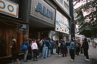 Berlin-Moabit-Turmstrasse-Polen-199010-036.jpg