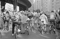 Dateiname=Berlin-Kreuzberg-19920510-416.jpg
Dateigröße=216KB
Abmessungen: 880x579
hinzugefügt am: 04. Januar 2016 Berlin-Kreuzberg-19920510-416.jpg