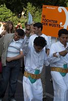 Dateiname=Berlin-Karneval-der-Kulturen-20080511-043.jpg
Dateigröße=187KB
Abmessungen: 591x880
hinzugefügt am: 04. Januar 2016 Berlin-Karneval-der-Kulturen-20080511-043.jpg