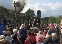 Dateiname=Berlin-Royal-de-Luxe-20091004-175.jpg
Dateigröße=239KB
Abmessungen: 880x621
hinzugefügt am: 04. Januar 2016 Berlin-Royal-de-Luxe-20091004-175.jpg