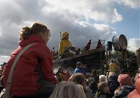 Dateiname=Berlin-Royal-de-Luxe-20091004-180.jpg
Dateigröße=161KB
Abmessungen: 880x617
hinzugefügt am: 04. Januar 2016 Berlin-Royal-de-Luxe-20091004-180.jpg