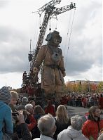 Dateiname=Berlin-Royal-de-Luxe-20091004-296.jpg
Dateigröße=199KB
Abmessungen: 649x880
hinzugefügt am: 04. Januar 2016 Berlin-Royal-de-Luxe-20091004-296.jpg