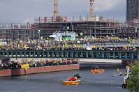 Dateiname=Berlin-Demo-Boote-20140510-587.jpg
Dateigröße=281KB
Abmessungen: 880x584
hinzugefügt am: 04. Januar 2016 Berlin-Demo-Boote-20140510-587.jpg