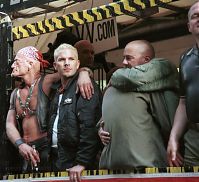 Dateiname=Berlin-CSD-20010623-57.jpg
Dateigröße=247KB
Abmessungen: 880x805
hinzugefügt am: 04. Januar 2016 Berlin-CSD-20010623-57.jpg