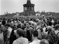 Berlin-Love-Parade-199607-11.jpg
