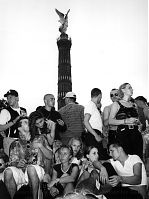 Dateiname=Berlin-Love-Parade-199607-19.jpg
Dateigröße=158KB
Abmessungen: 657x880
hinzugefügt am: 04. Januar 2016 Berlin-Love-Parade-199607-19.jpg