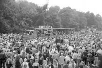 Berlin-Love-Parade-199707-25.jpg