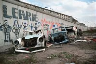 Berlin-Friedrichshain-East-Side-Gallery-199010-11.jpg